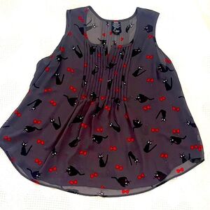 Torrid Kiki’s Delivery Service Kitty Cat Blouse Top Women’s Size 2 Jiji Print